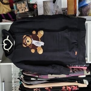 Top gun sweater.